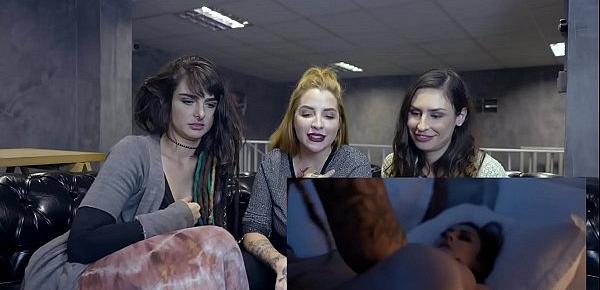  PORN REACT sem censura! Dread Hot, Clara Aguilar e Emme White assistindo a um pornô